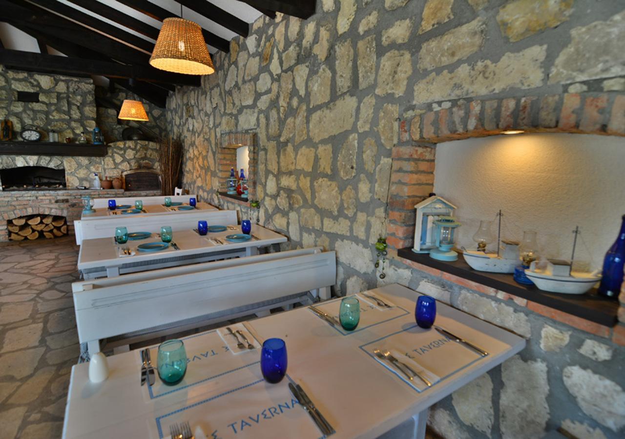 Club Residence At Blacksearama Golf Balchik Eksteriør billede